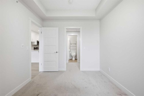 1410-81 Arbour Lake View Nw, Calgary, AB - Indoor Photo Showing Other Room