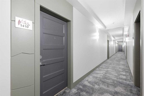 1410-81 Arbour Lake View Nw, Calgary, AB - Indoor Photo Showing Other Room