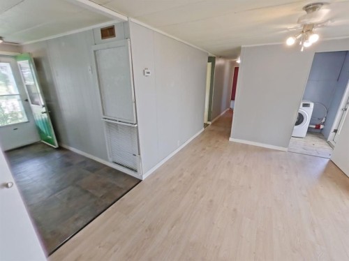 4809 52 Street, Stavely, AB - Indoor Photo Showing Other Room
