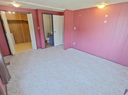 4809 52 Street, Stavely, AB - Indoor Photo Showing Other Room