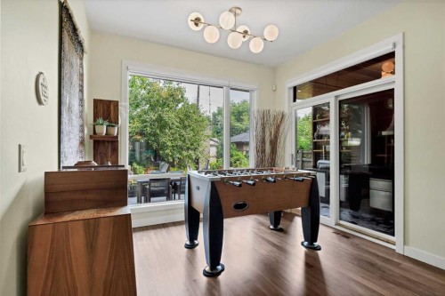 2330 7 Avenue Nw, Calgary, AB - Indoor Photo Showing Other Room