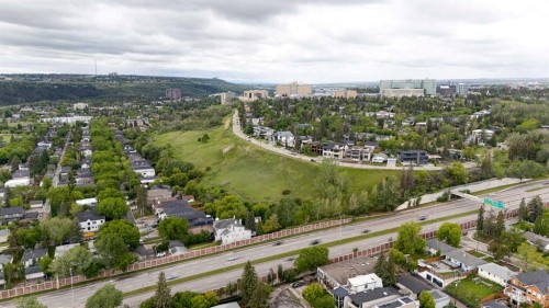 2330 7 Avenue Nw, Calgary, AB - Outdoor With View