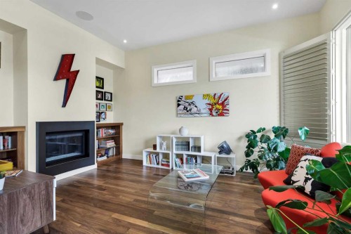 2330 7 Avenue Nw, Calgary, AB - Indoor With Fireplace