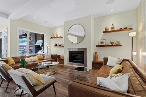 2330 7 Avenue Nw, Calgary, AB - Indoor Photo Showing Living Room With Fireplace