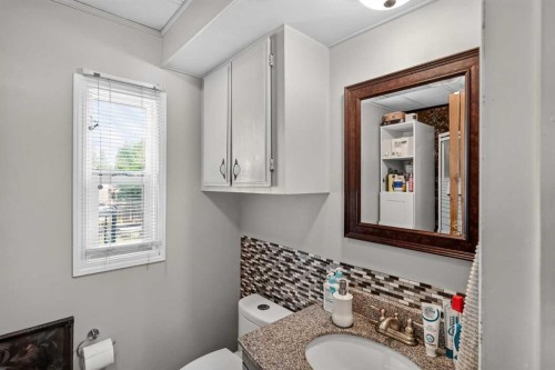 913 Spring Haven Court Se, Airdrie, AB - Indoor Photo Showing Bathroom
