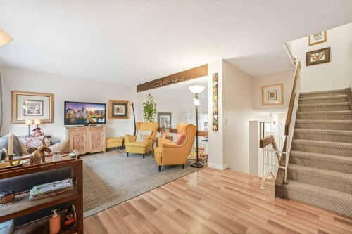 70 Brae Glen Lane Sw, Calgary, AB - Indoor