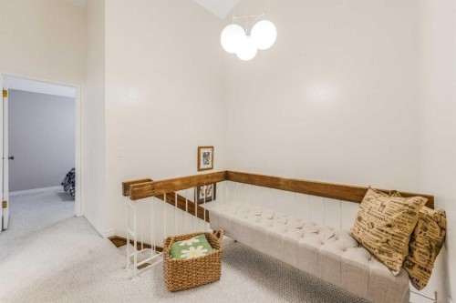 70 Brae Glen Lane Sw, Calgary, AB - Indoor