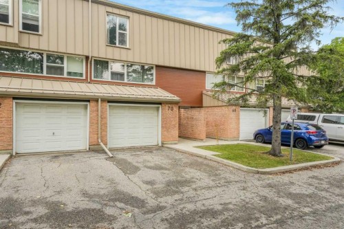 70 Brae Glen Lane Sw, Calgary, AB - Outdoor With Exterior