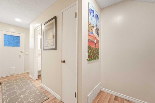 70 Brae Glen Lane Sw, Calgary, AB - Indoor Photo Showing Other Room