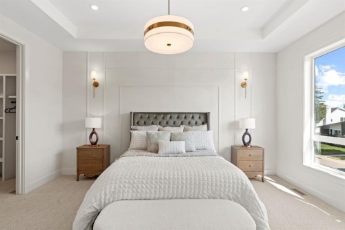 8140 47 Avenue Nw, Calgary, AB - Indoor Photo Showing Bedroom