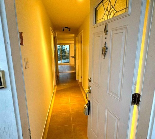 4-3726 Centre Street Ne, Calgary, AB - Indoor Photo Showing Other Room