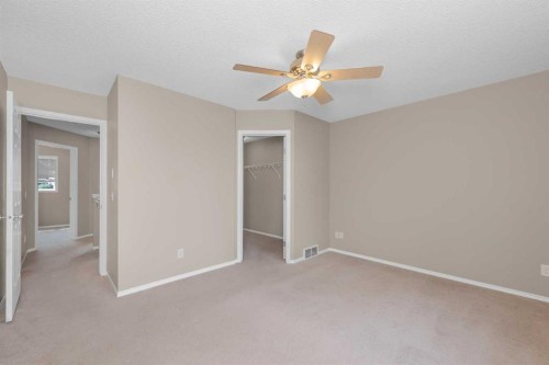 169 Everstone Drive Sw, Calgary, AB - Indoor Photo Showing Other Room
