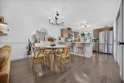 146 Sunset Road, Cochrane, AB - Indoor
