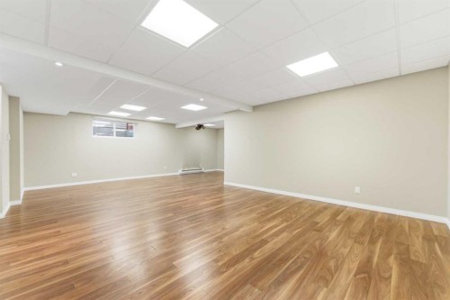 29 Royal Birkdale Drive Nw, Calgary, AB - Indoor Photo Showing Basement