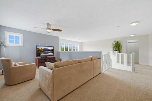 8216 9 Avenue Sw, Calgary, AB - Indoor