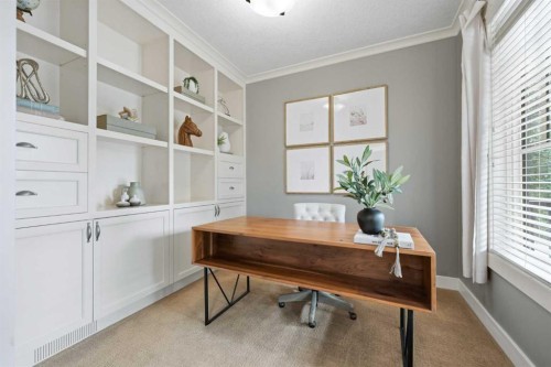 8216 9 Avenue Sw, Calgary, AB - Indoor Photo Showing Office