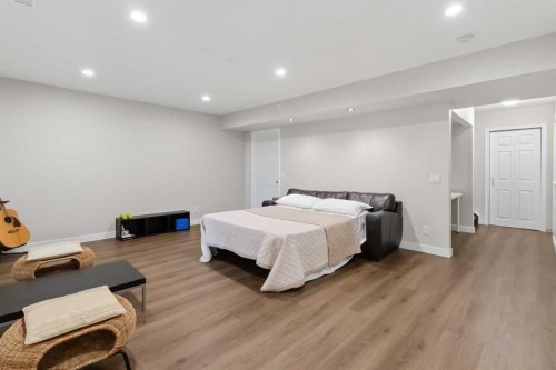 307 Hidden Cove Nw, Calgary, AB - Indoor Photo Showing Bedroom