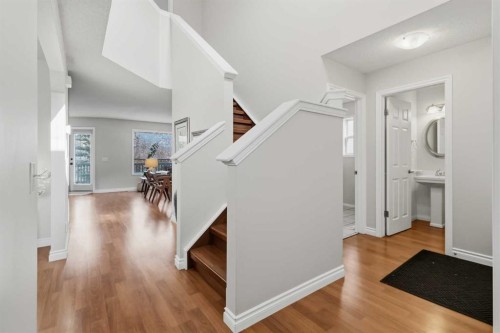 307 Hidden Cove Nw, Calgary, AB - Indoor Photo Showing Other Room