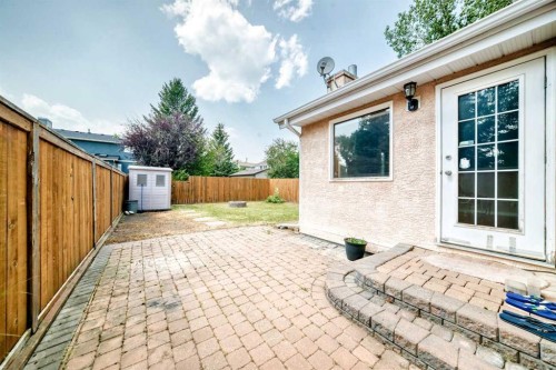 216 Millbank Road Sw, Calgary, AB - Outdoor With Exterior