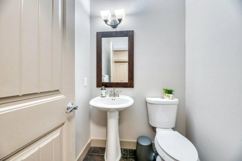 101 Hawkmere Place, Chestermere, AB - Indoor Photo Showing Bathroom