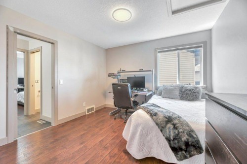 101 Hawkmere Place, Chestermere, AB - Indoor