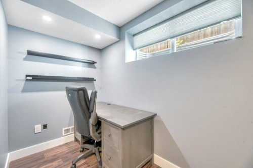 101 Hawkmere Place, Chestermere, AB - Indoor