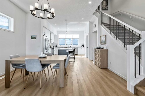 99 Masters Road Se, Calgary, AB - Indoor Photo Showing Dining Room