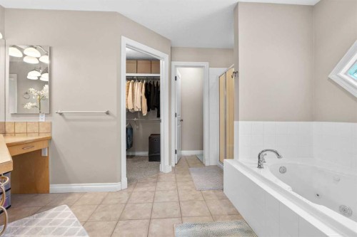 92 Cranston Drive Se, Calgary, AB - Indoor Photo Showing Bathroom