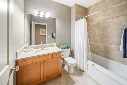 27 Snowberry Gate, Rural Rocky View County, AB - Indoor Photo Showing Bathroom