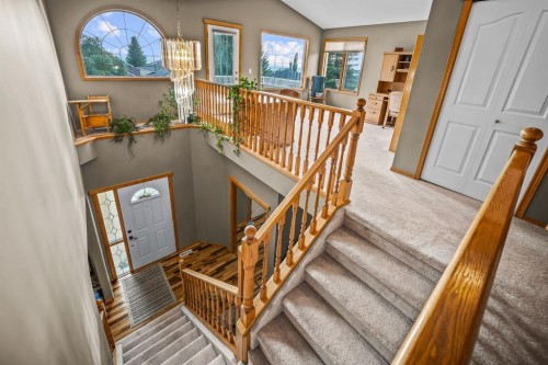 30 Gleneagles View, Cochrane, AB - Indoor Photo Showing Other Room