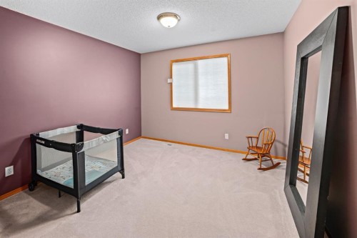 30 Gleneagles View, Cochrane, AB - Indoor