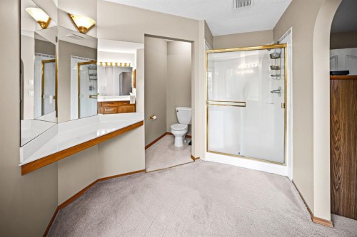30 Gleneagles View, Cochrane, AB - Indoor Photo Showing Other Room