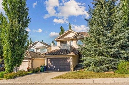 30 Gleneagles View, Cochrane, AB - Outdoor