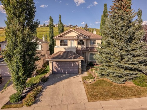 30 Gleneagles View, Cochrane, AB - Outdoor