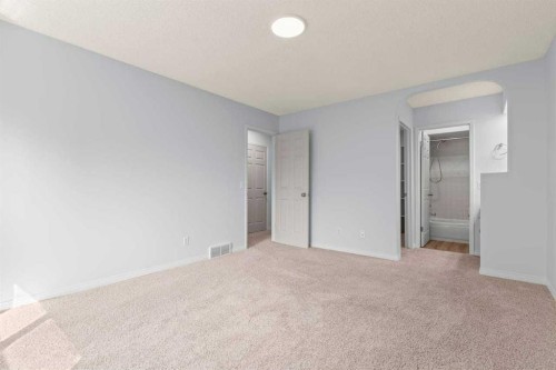 162 Millbank Hill Sw, Calgary, AB - Indoor Photo Showing Other Room