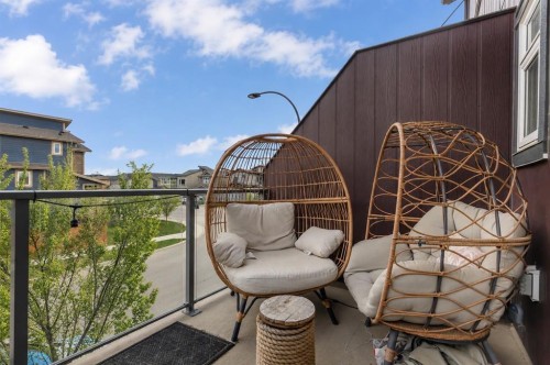 11 Sage Bluff Gate Nw, Calgary, AB - Outdoor With Balcony With Exterior