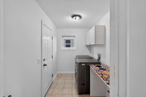 126 Bridlewood Way Sw, Calgary, AB - Indoor Photo Showing Other Room