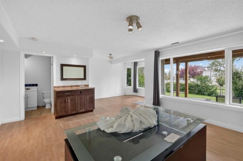 126 Bridlewood Way Sw, Calgary, AB - Indoor