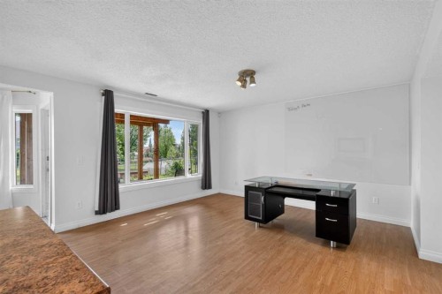 126 Bridlewood Way Sw, Calgary, AB - Indoor