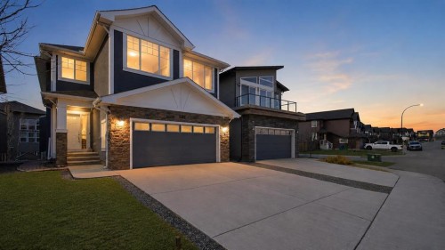 101 Evansborough Green Nw, Calgary, AB - Outdoor With Facade