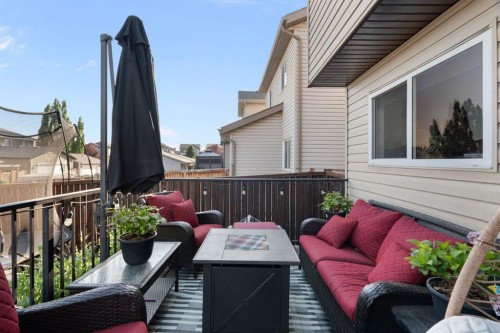 70 Walden Manor Se, Calgary, AB - Outdoor With Deck Patio Veranda With Exterior