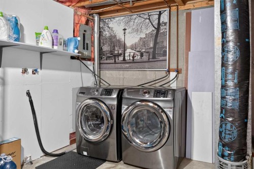 571 Point Mckay Grove Nw, Calgary, AB - Indoor Photo Showing Laundry Room
