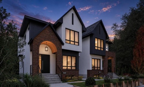 919 Robert Road Ne, Calgary, AB - Outdoor