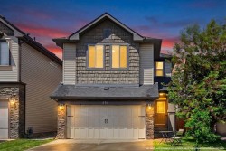 251 Hillcrest Circle SWAirdrie, AB T4B 0Y6
