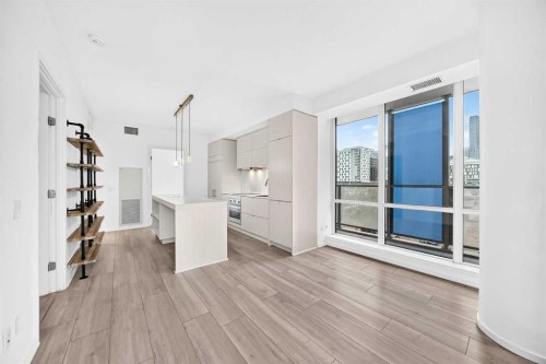218-615 6 Avenue Se, Calgary, AB - Indoor