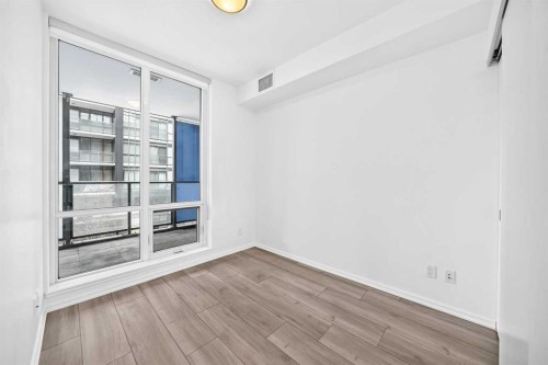 218-615 6 Avenue Se, Calgary, AB - Indoor Photo Showing Other Room