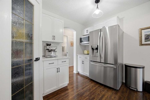 100 Bow Ridge Crescent, Cochrane, AB 