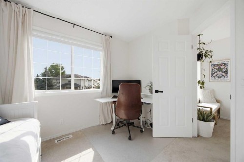 100 Bow Ridge Crescent, Cochrane, AB 
