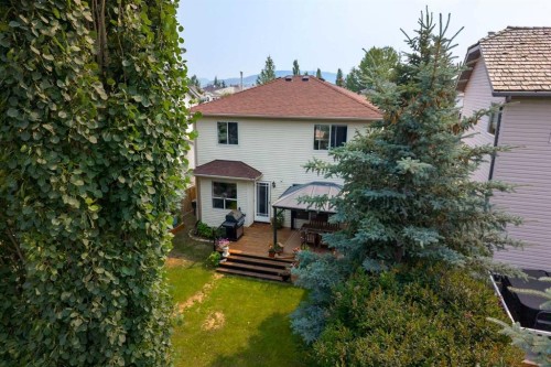 100 Bow Ridge Crescent, Cochrane, AB 