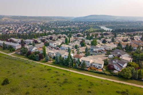 100 Bow Ridge Crescent, Cochrane, AB 
